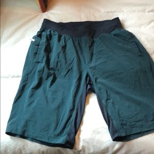 Lululemon T.H.E. 11” Linerless